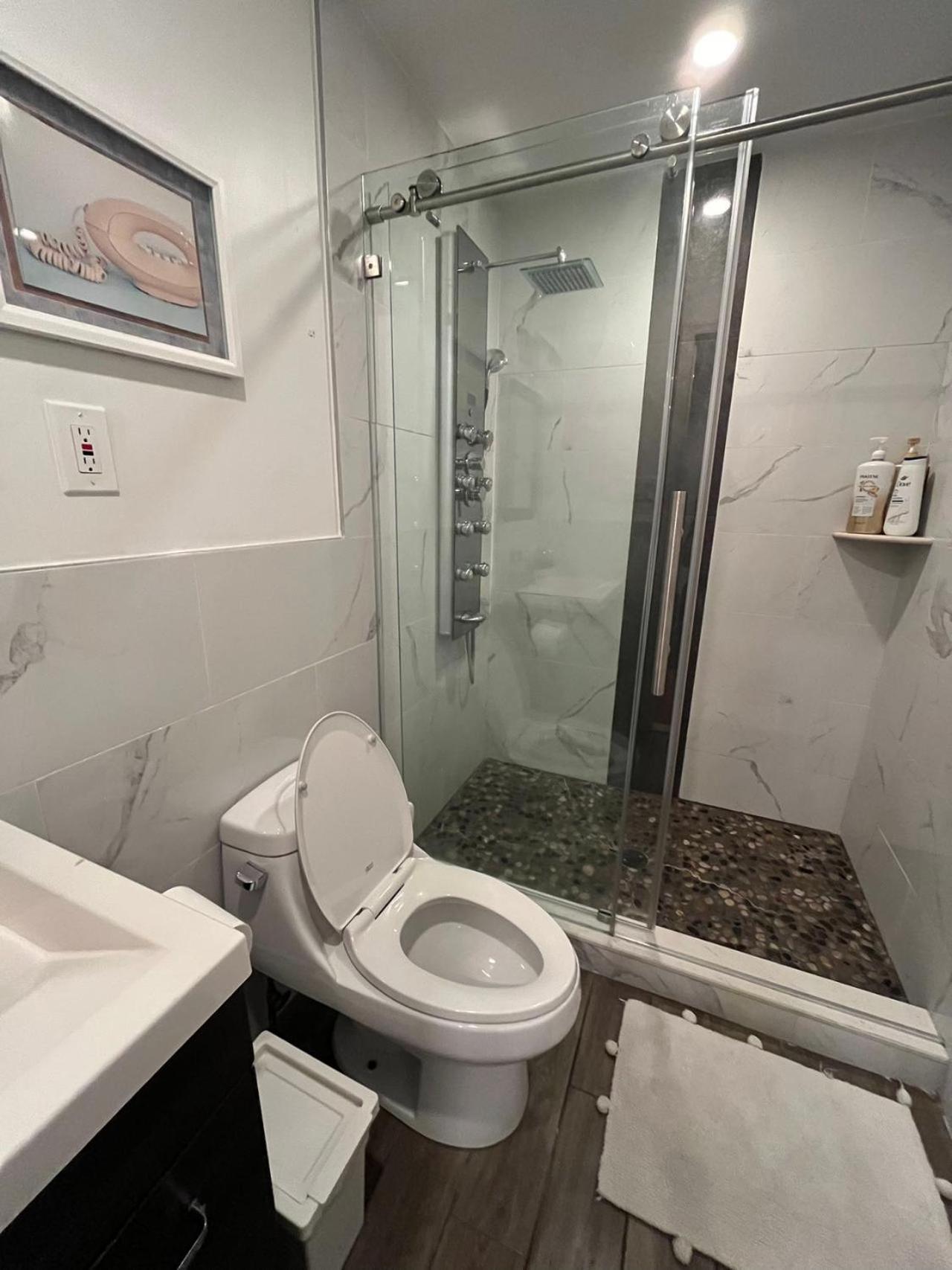 Modern Cozy Unit Near Geno'S & Pat'S Apartment Philadelphia Ngoại thất bức ảnh
